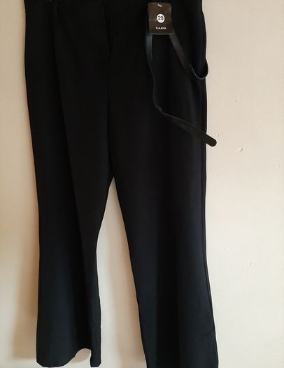 New black trousers tag attached 20