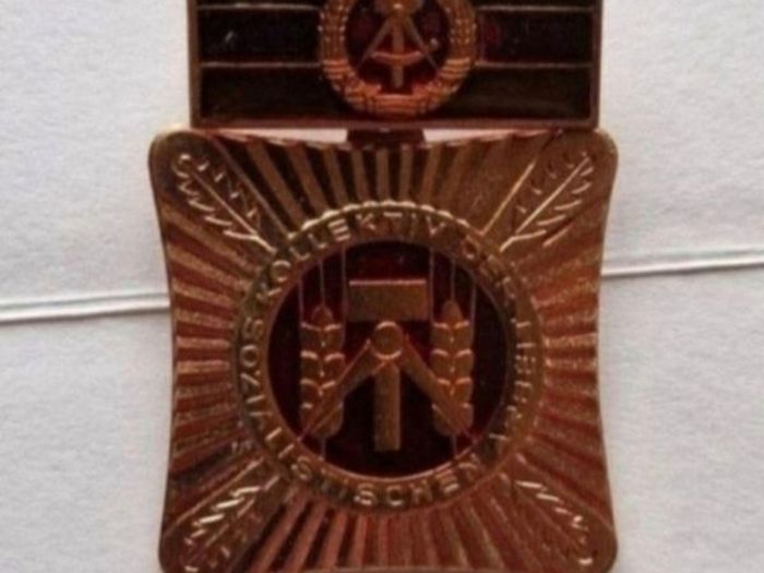East German, Ddr, Medal /badge, Military Medal, Nva, Stasi. ,,  (300)
