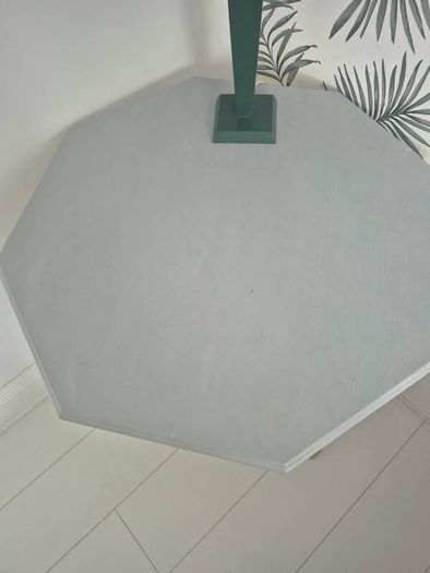Hexagonal Table