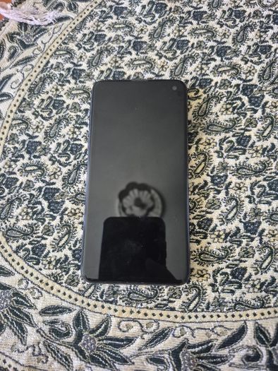 Samsung Galaxy S10e