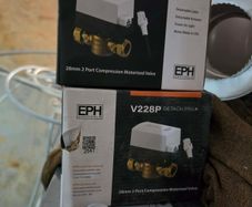 2 X 28mm 2 port compression motorised valves