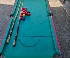kids pool/snooker table