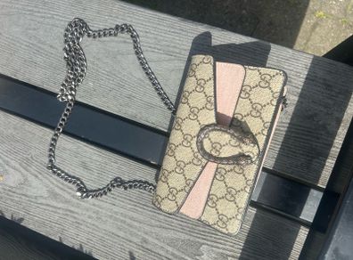 womans bag