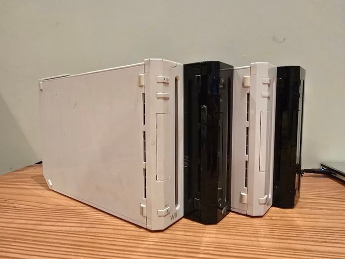 Nintendo Wii Console Bundle Multiple Consoles