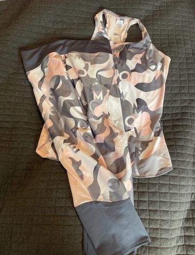 Active wear outfit