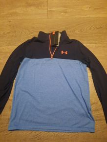 Under armour top