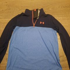Under armour top