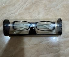 Reading glasses +2 with case