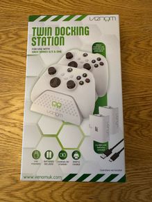 Venom Docking Station for Xbox -unopened