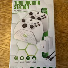 Venom Docking Station for Xbox -unopened