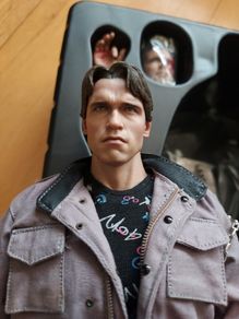 Hottoys Terminator MMS136 Hot Toys