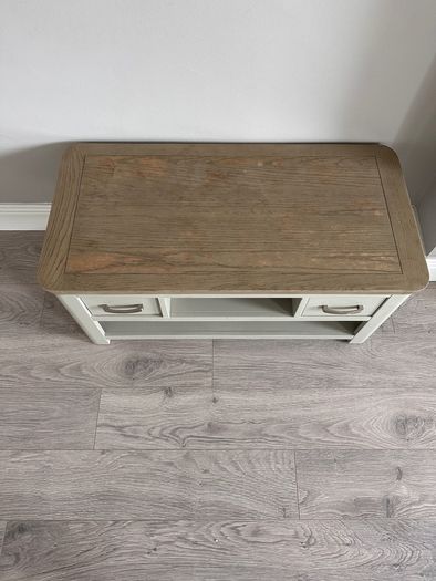 TV Unit/ Cabinet