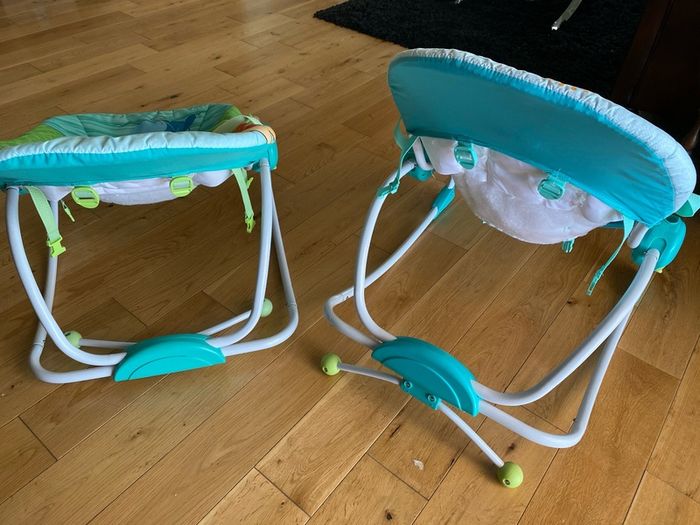 2 Baby bounce seats , Twins