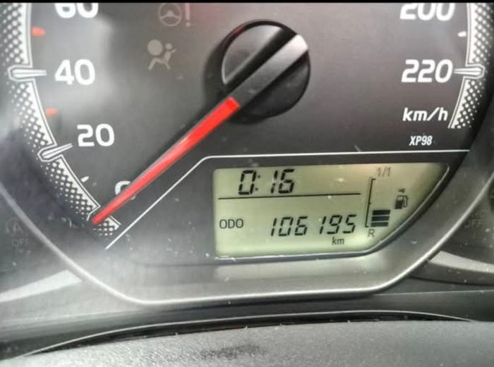 2015 Toyota Yaris Terra