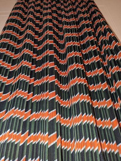 Perfect for Summer. beautiful pleated midi skirt from Only