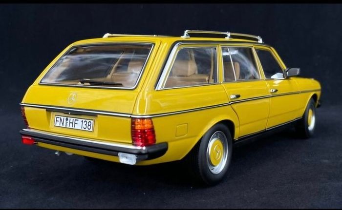 Mercedes 200t - W123 Estate - 1982 - 1/18 - New In Box