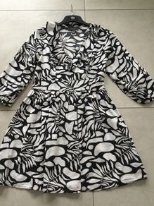 Ladies black and cream dress. Size 12