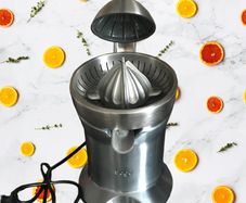 Sage The Citrus Press Pro