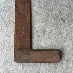 Vintage Tri Square