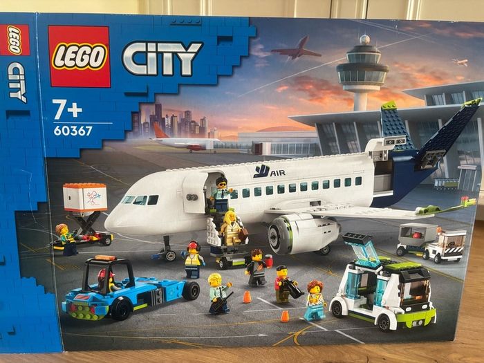 Lego 60367 Passenger Airplane