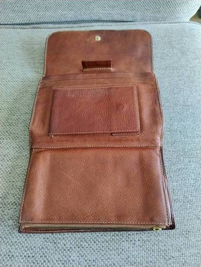 Vintage Malo Italian leather wallet with lots of pockets and compartments in very good condition with a lovely patina 20cm x 14cm when closed see all photos FREE STANDARD POSTAGE INCLUDED
