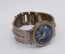 Vintage Ladies Storm Lazer Bubble Quartz Watch