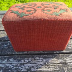 Church stool/kneeler