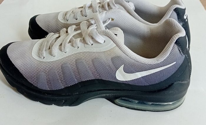 Boys Nike Trainers