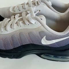 nike runners UK6  EU39