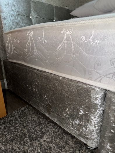 Small 4ft double bed with mattress