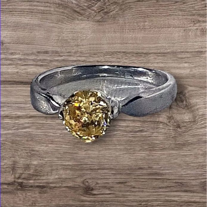 Vintage Champagne Sapphire Silver Solitaire