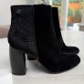 Tommy Hilfiger velvet boots size 6 Image 2