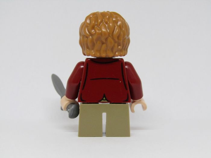LEGO Bilbo Baggins Dark Red Coat The Hobbit Minifigure Brand New From Set Never Displayed