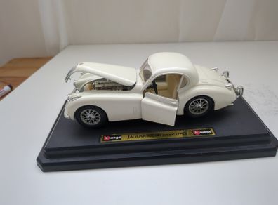 Bburago 1/24 Jaguar XK 120 Coupe