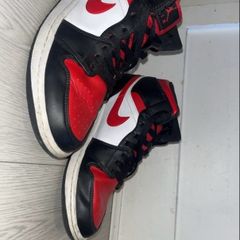 Nike air Jordan 1's