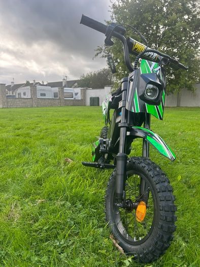 A14 kids electric dirtbike-perfect condition