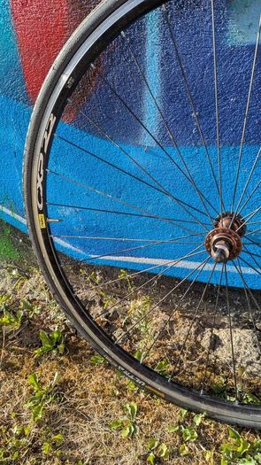 Fixie bike wheel set, lightweight.