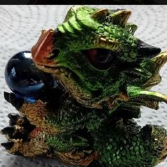 Dragon figurine