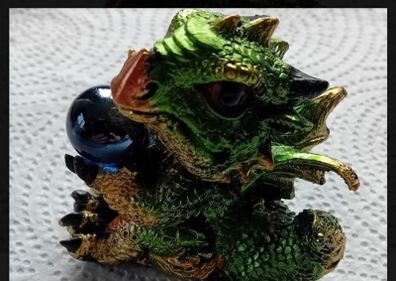 Dragon figurine