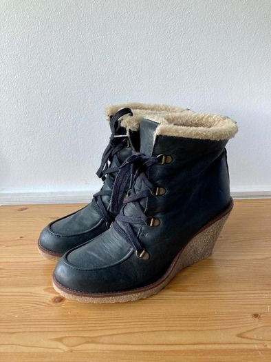 Marila leather wedge ankle boots uk 8/ 41