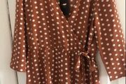 Ladies shorts suit size 10