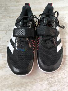 Gym shoes