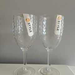 2x Plastic Picnic Honeycomb Design Wine Glasses