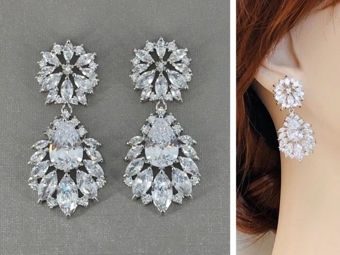 Vintage Style Wedding Bridal Crystal Drop Silver Earrings