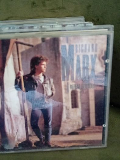 CDs Too