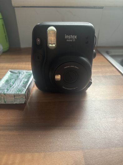 instax mini 11