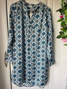 shirt dress Bnwt size 38 10/12 blue & white print