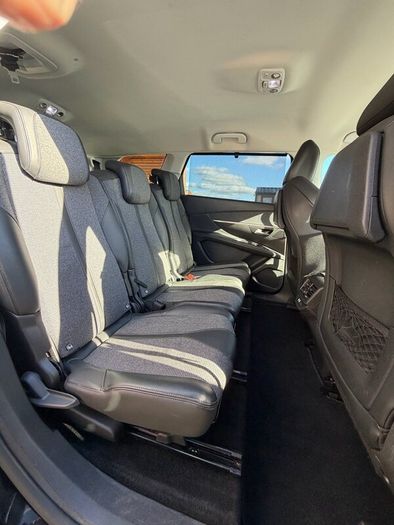 Peugeot 5008: Price Drop! 1k off! Only 110k km!