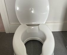 Raised Toilet Seat (6in/150mm)