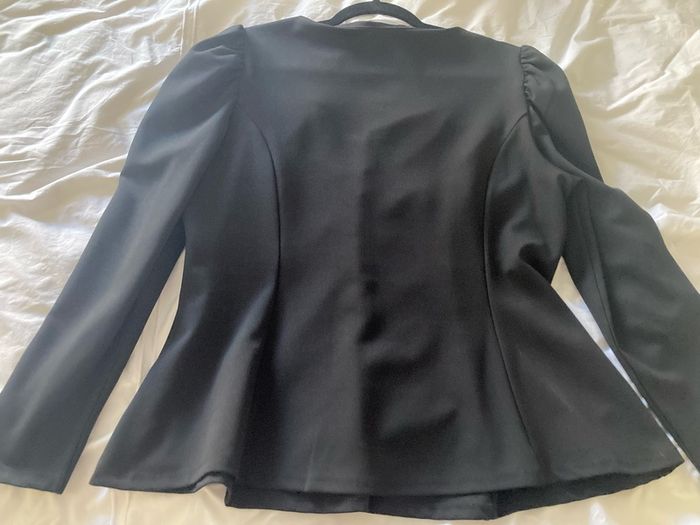 Savida Black Top